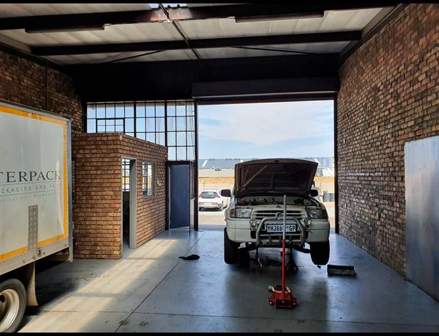 100M² MINI FACTORY TO LET IN ALRODE SOUTH
